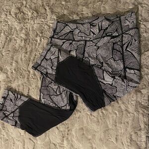 lululemon athletica Black and White Patterned Leggings